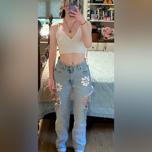 Vintage Levi 550s with Handpainted Details - Size 4